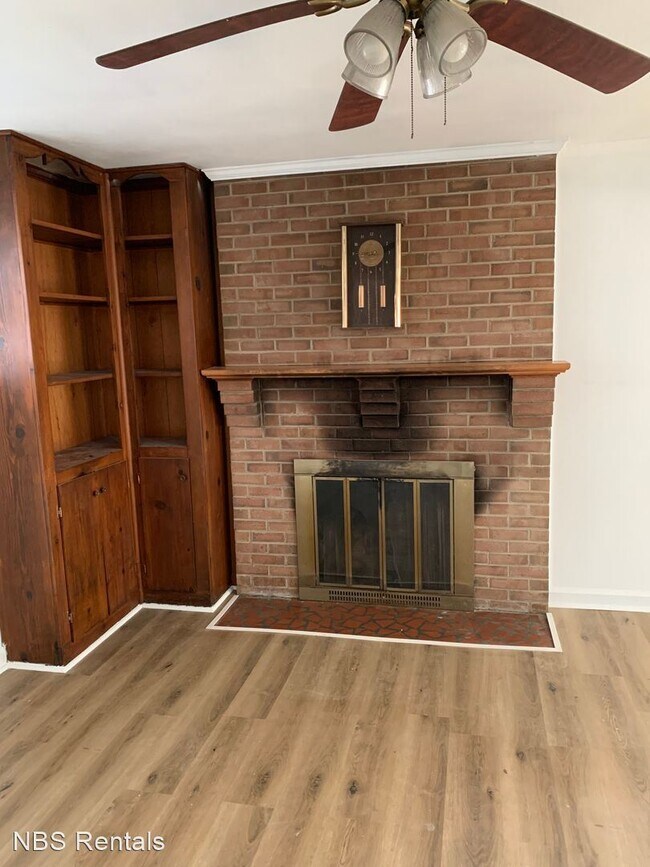 Building Photo - 5 br, 2 bath House - 1610 Melinda Drive