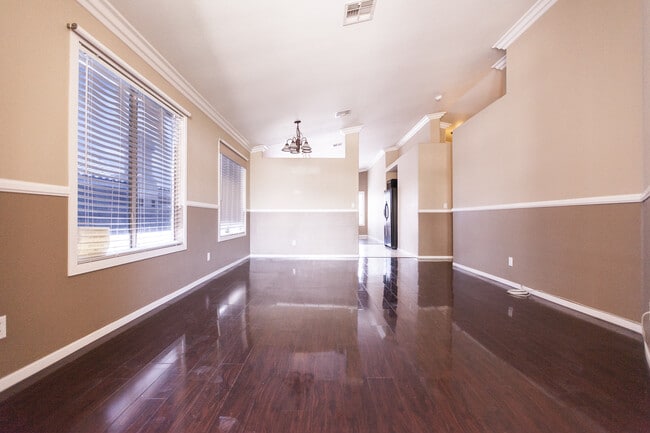 Foto del edificio - Beautiful one story house