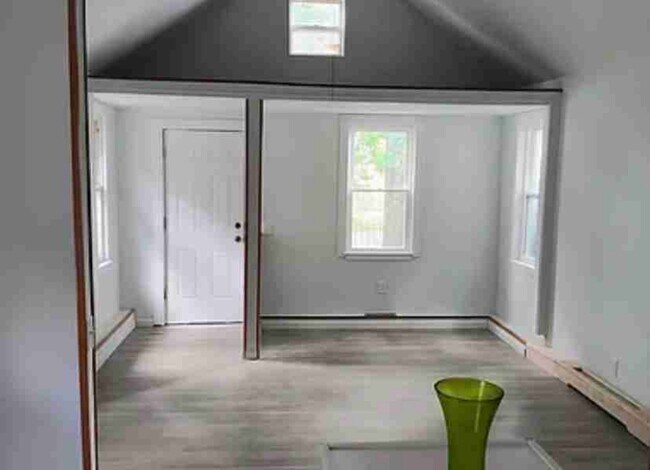 Foto del edificio - 187 Grimsby St