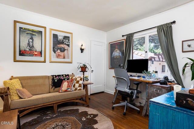 Foto del edificio - 2131 Parnell Way