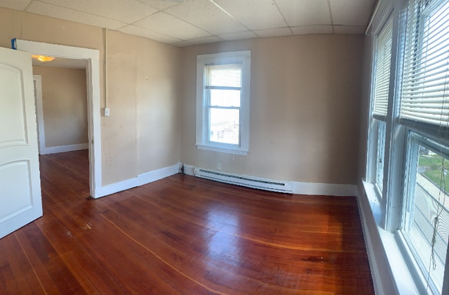 Building Photo - 3 Negus St