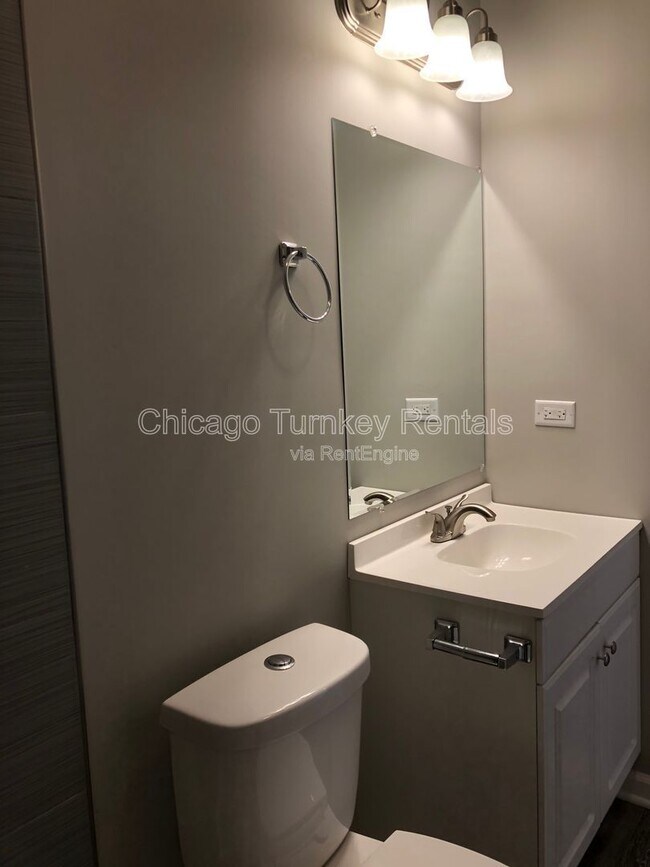 Foto del edificio - 2951 W 25th St