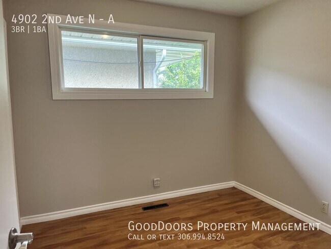 Photo du bâtiment - 4902 2nd Ave N