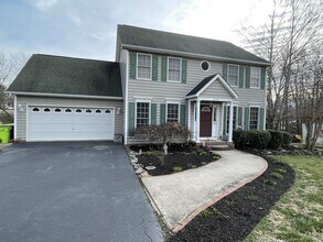 Building Photo - 6108 N Willow Pond Dr