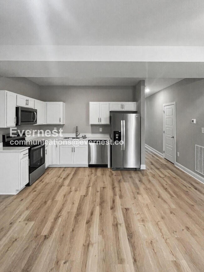 Foto del edificio - 3385 Polly Dr