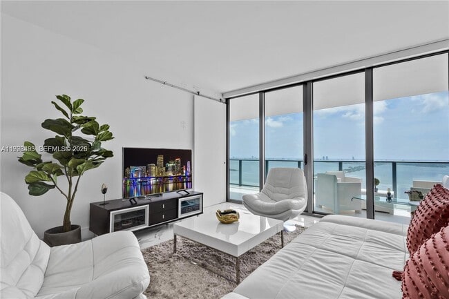 Foto del edificio - 3131 NE 7th Ave