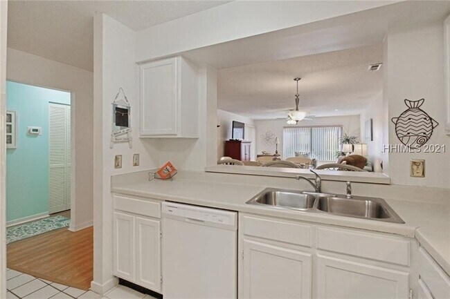 Foto del edificio - 36 Deallyon Ave