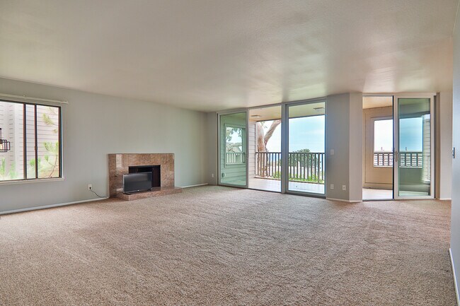 Building Photo - 294 Dolphin Cove Ct