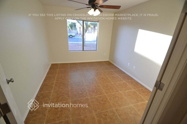 Building Photo - 1469 S Western Skies Dr