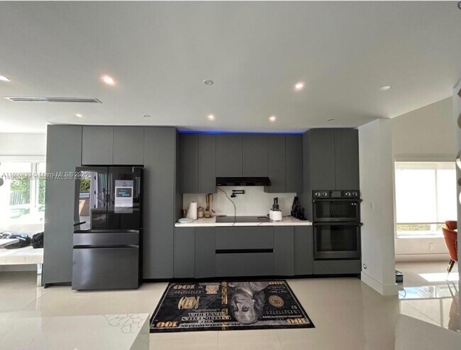 Foto del edificio - 465 SW 205th Ave