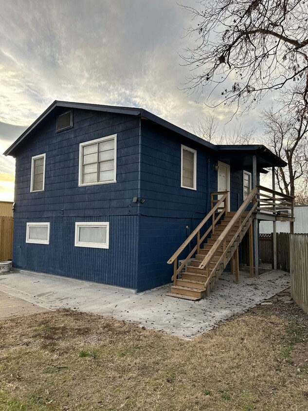 Foto principal - 415 Wood St