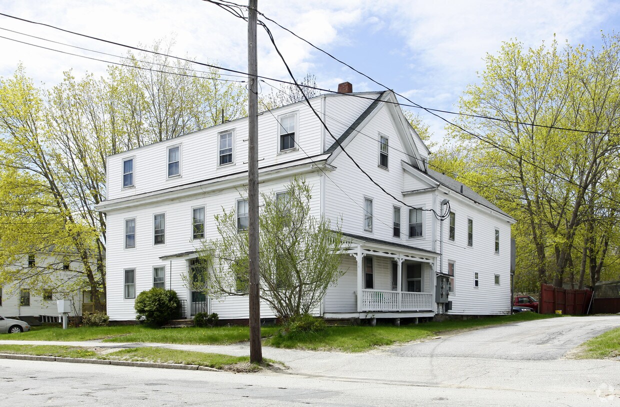 Building Photo - 70 Union St