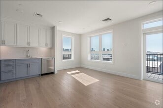 Building Photo - 301 Border St