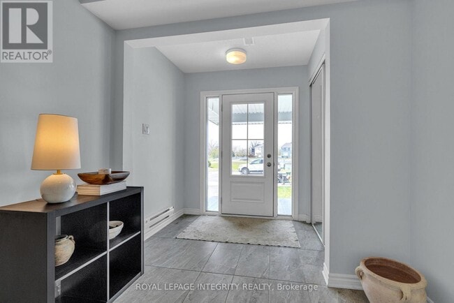 Building Photo - 602 Damson Gardens Grv