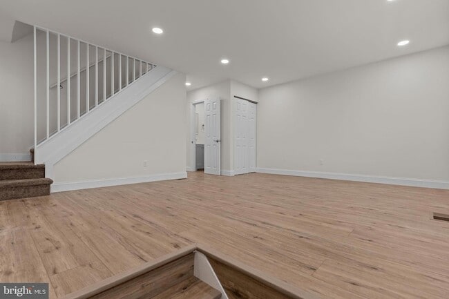 Building Photo - 12400 Medford Rd