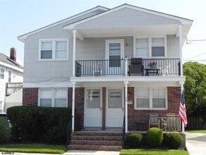 Building Photo - 5 S Decatur Ave