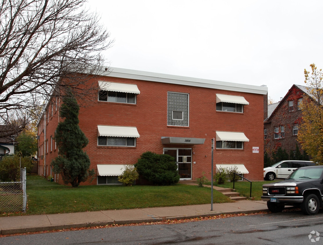 Primary Photo - 3805 Bryant Ave