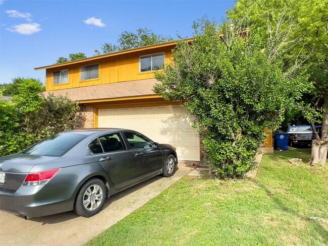 Foto del edificio - 10403 Golden Meadow Dr