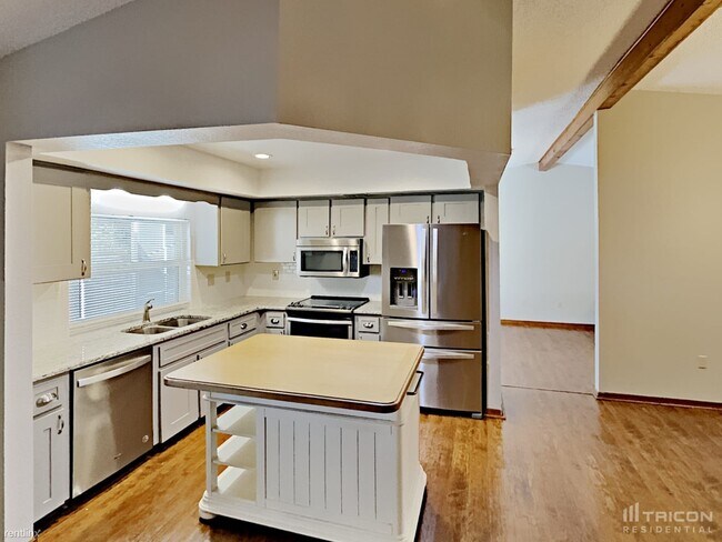 Foto del edificio - 2280 Danforth Rd