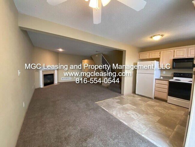 Foto del edificio - SOUTH GARDEN TOWNHOMES