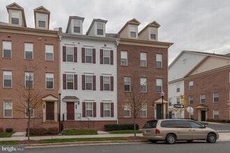 Building Photo - 3941 Old Dominion Blvd