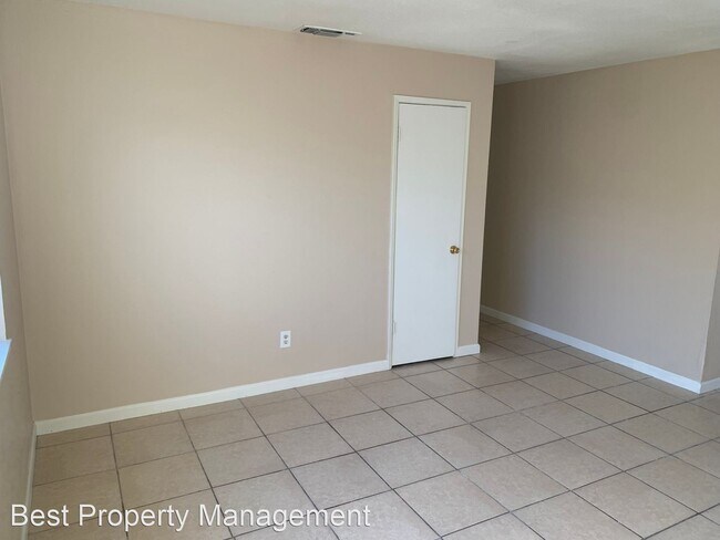 Building Photo - 3 br, 2 bath House - 15065 Ryhiner Ln