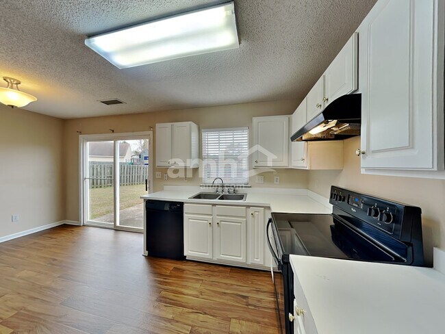 Foto del edificio - 3118 Kalamath Glen Ct