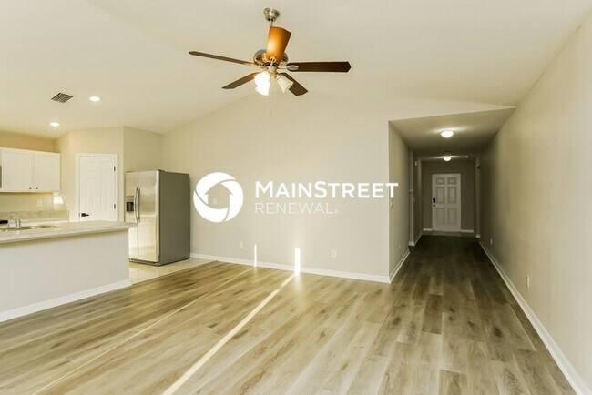 Building Photo - 4 Bedroom Pet-Friendly Home in Cape Coral, FL with Main Street Renewal