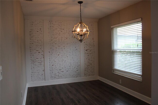 Foto del edificio - 3968 104th Ave N