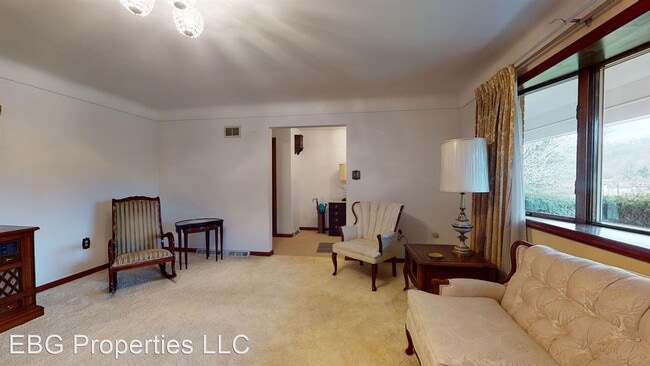 Building Photo - 4 br, 2.5 bath House - 450 Slate Run Rd