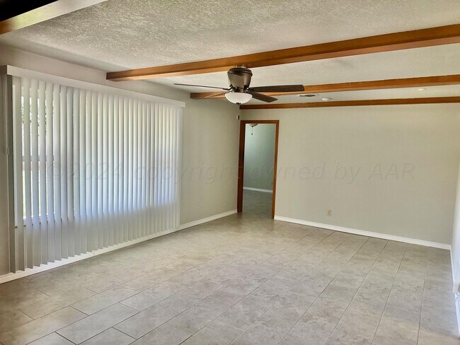 Foto del edificio - 6007 Palmetto Trail