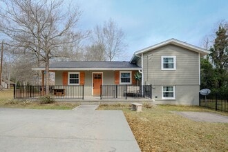 Building Photo - 54 Whitehead Dr