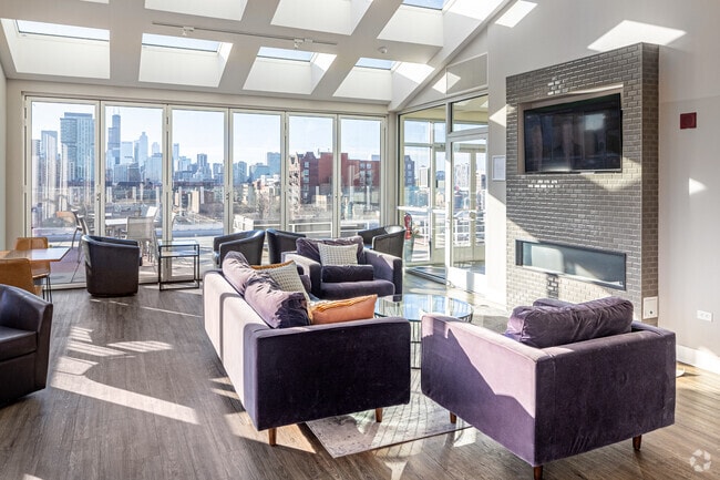 Clubroom 2 - Arco Old Town