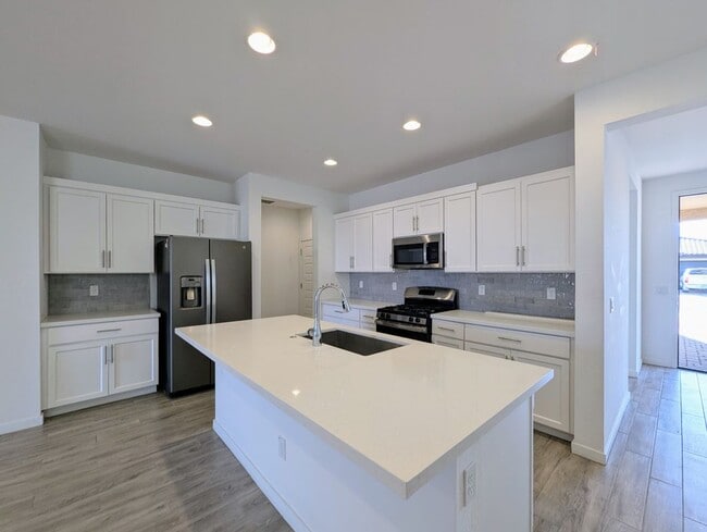 Foto del edificio - 4827 S 117th Ave