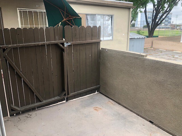 Patio - 9455 Flower St