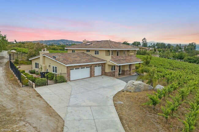 Foto del edificio - 4 br, 3 bath House - 36615 East Benton Road