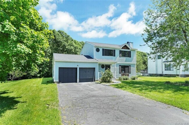 Building Photo - 54 Capital Dr