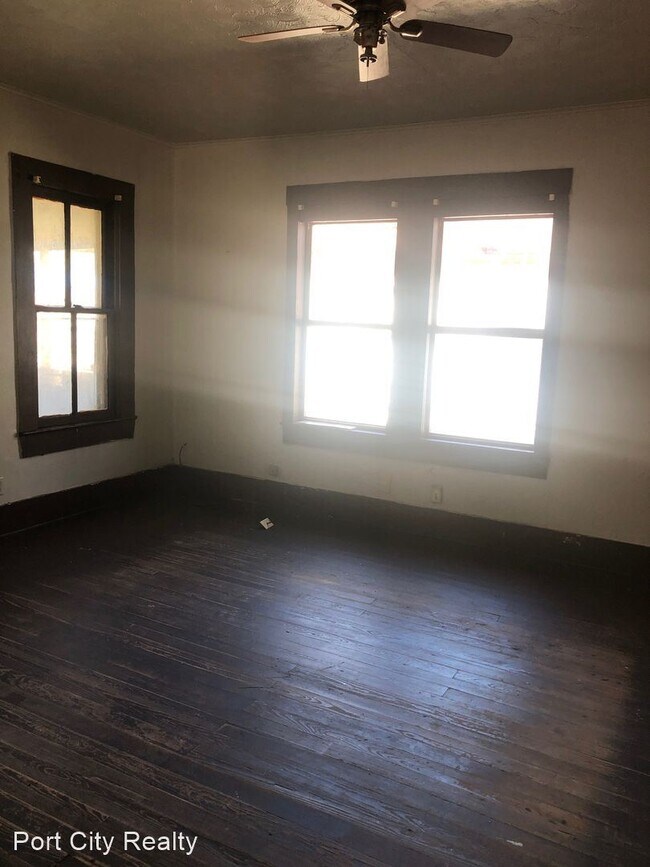 Building Photo - 3 br, 1 bath House - 3721 Baxter