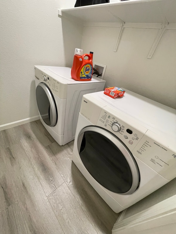 Building Photo - 2469 Cellar St