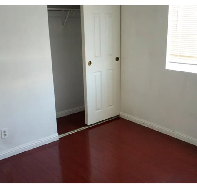 Building Photo - 8200 Hydra Ln