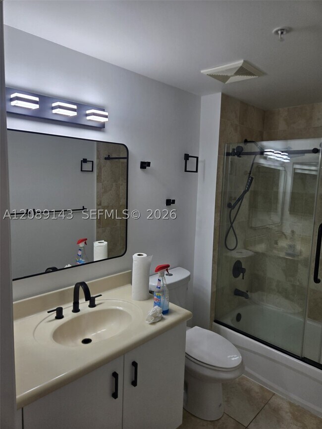Building Photo - 7900 Harbor Island Dr
