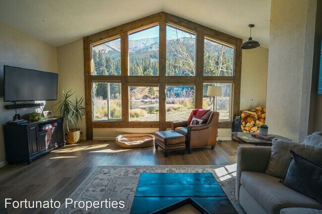 Building Photo - 3 br, 2 bath House - 3902 Highway 9