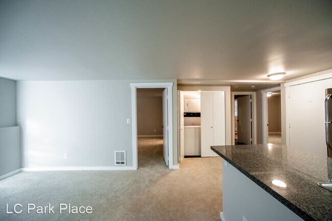 Building Photo - 11038 Lake City Way NE