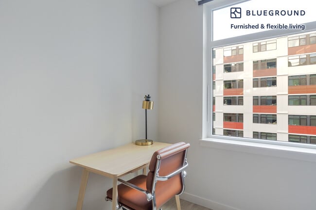 Foto del edificio - 1955 129th Ave NE