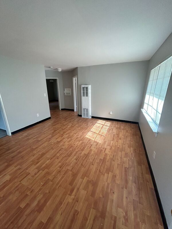 Building Photo - 1340 Vinesville Rd