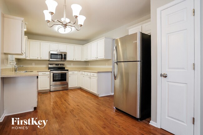 Foto del edificio - 3211 Bardwell Rd