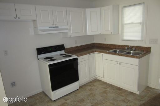 Building Photo - 1809 Mountainbrook Dr