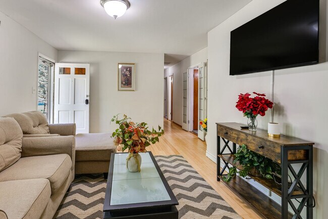 Foto del edificio - 3912 Bishopmill Dr