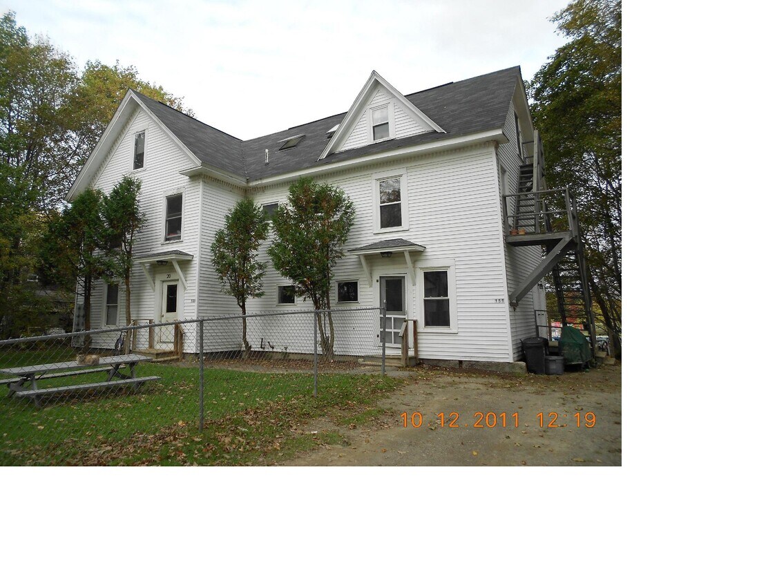 154 Nichols St Unit 201, Pittsfield, ME 04967 Apartments 154 Nichols