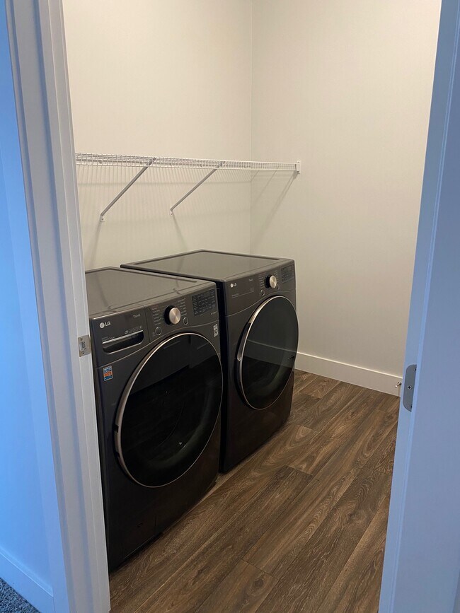Foto del edificio - 758 N 260 W